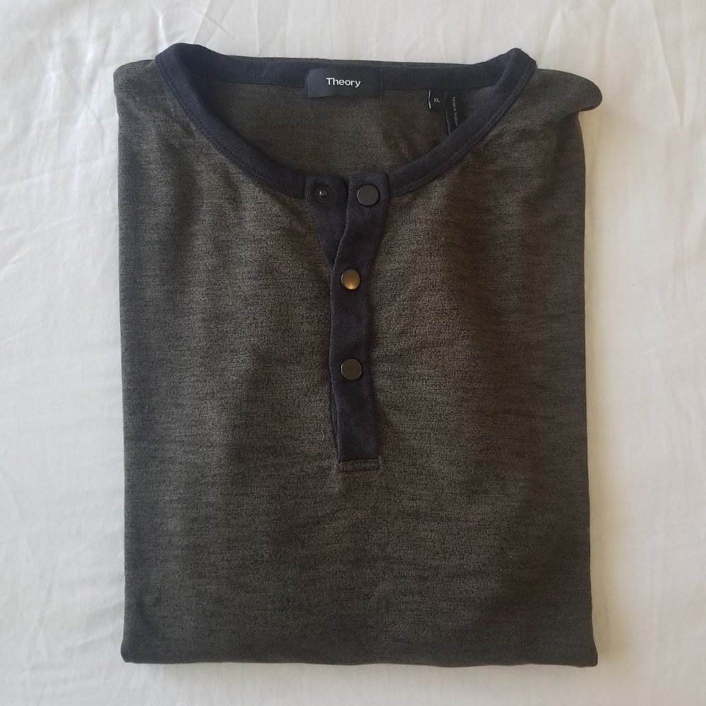 Theory Long-Sleeved Shirt